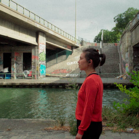 Dominik Zietlow, Le rouge dans le bleu, 2024, Videostill, Courtesy of the artist