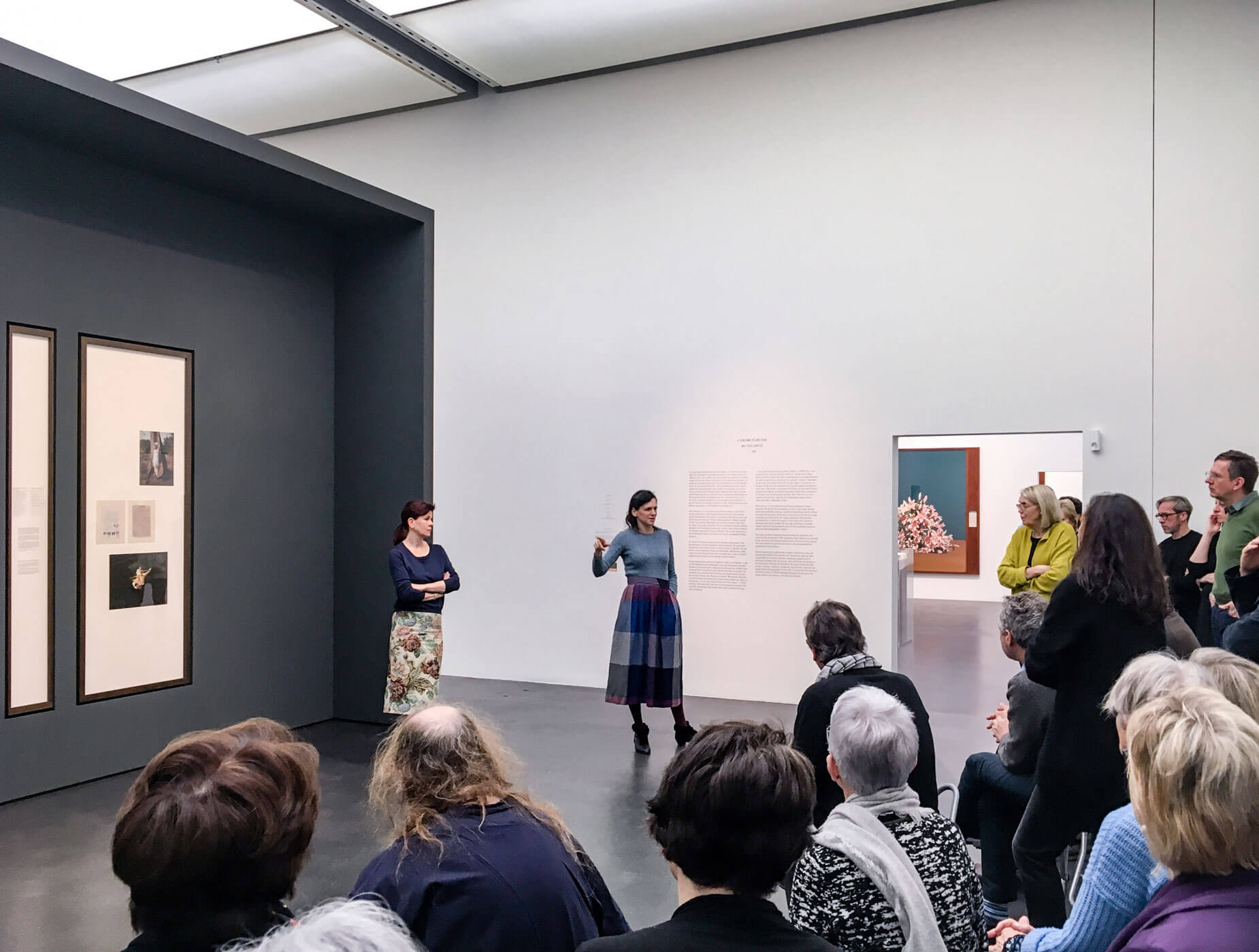 Taryn Simon, Shouting is Under calling, Ausstellungsansicht Kunstmuseum Luzern, Rundgang mit Taryn Simon, Foto: Marc Latzel