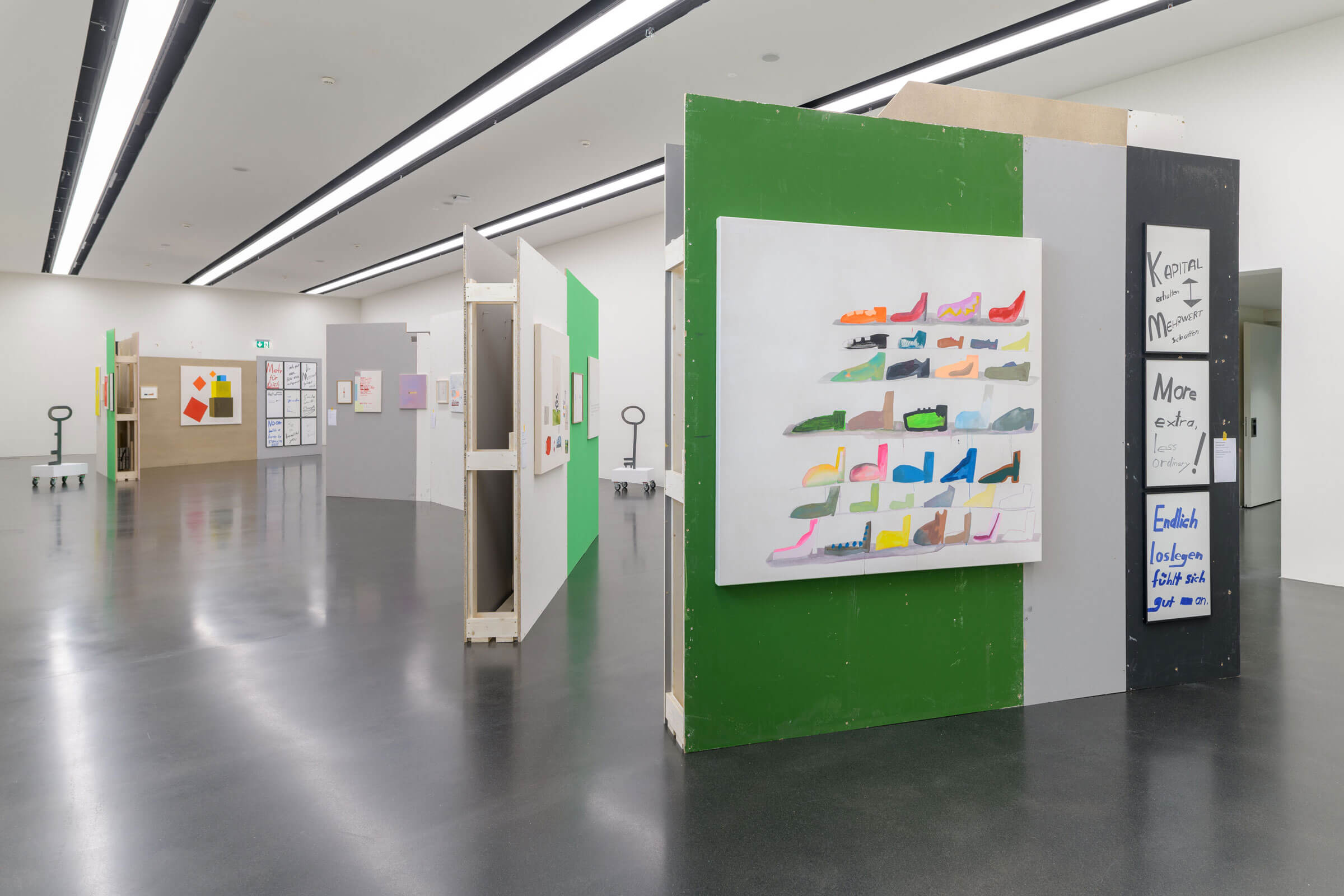 Ausstellungsansicht spot on Sereina Steinemann, in Kooperation mit Kommission Bildende Kunst Stadt Luzern, Kunstmuseum Luzern, 2025, Foto: Marc Latzel