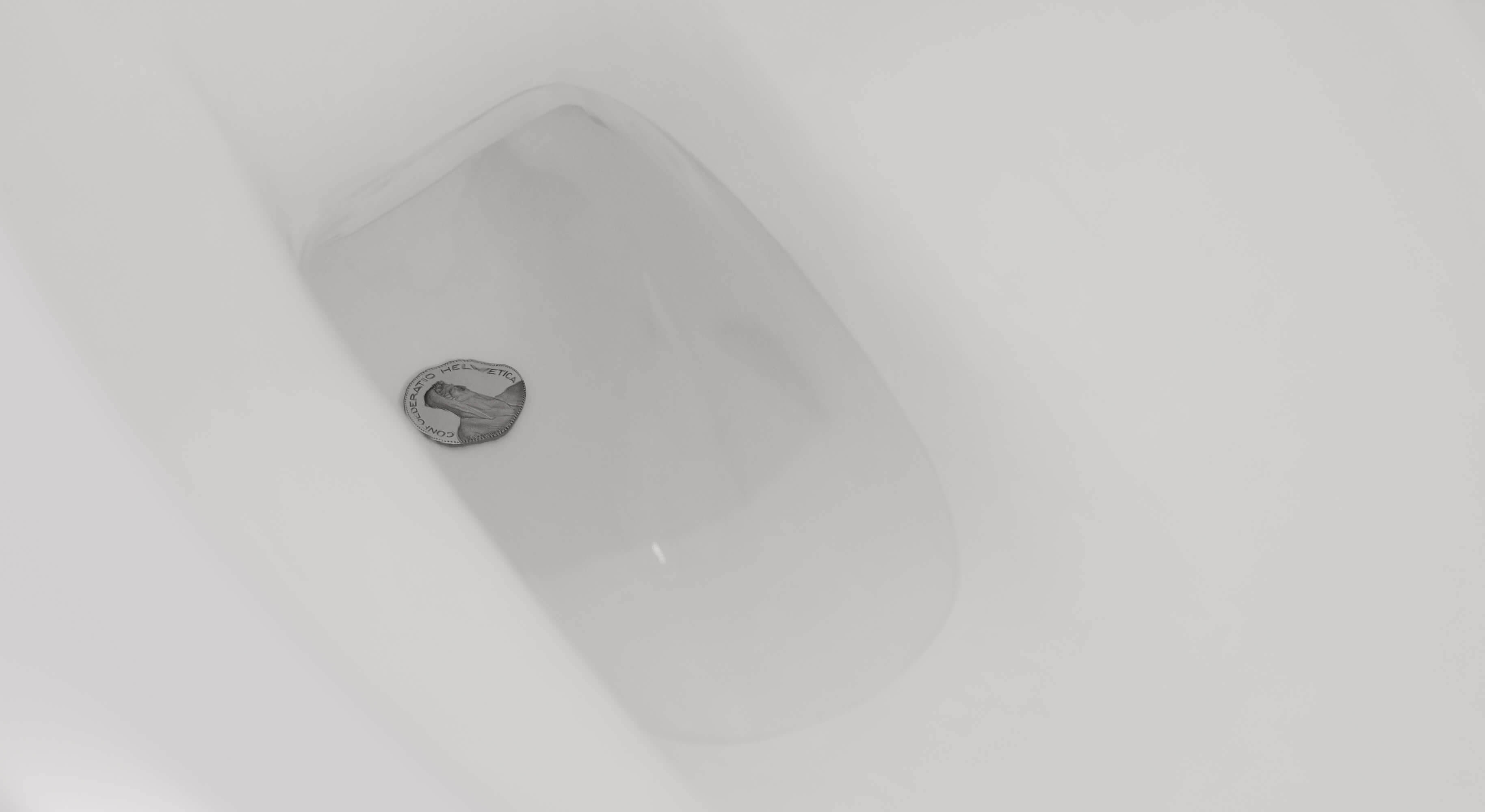 Teo Petruzzi, Der sichere Hafen, 2025, Filmstill, Videoinstallation, 4-kanal Ton, Courtesy of the artist