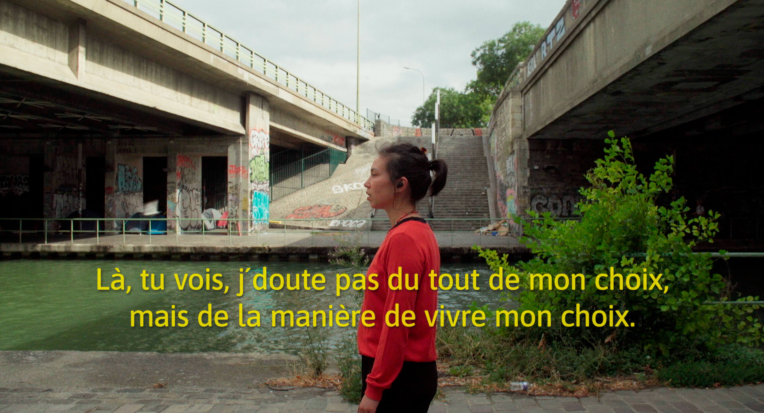 Dominik Zietlow, Le rouge dans le bleu, 2024, Videostill, Courtesy of the artist
