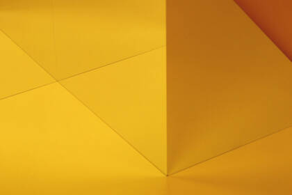 Abstrakte gelbe geometrische Formen und Flächen